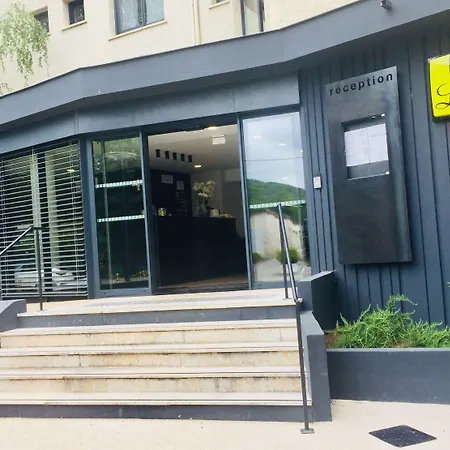 Otel La Chartreuse Logis Restaurant