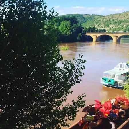 La Chartreuse Logis Restaurant Otel