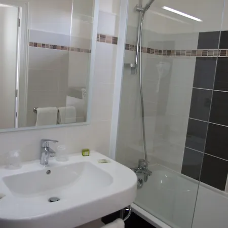 La Chartreuse Logis Restaurant Otel Cahors