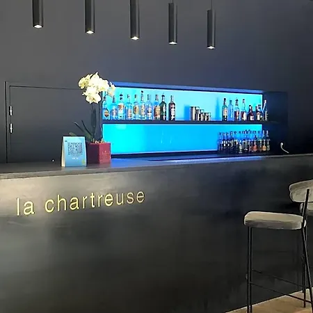 La Chartreuse Logis Restaurant Hotel 3*