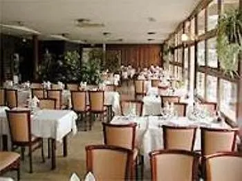 Restaurant La Chartreuse Logis De France 3*