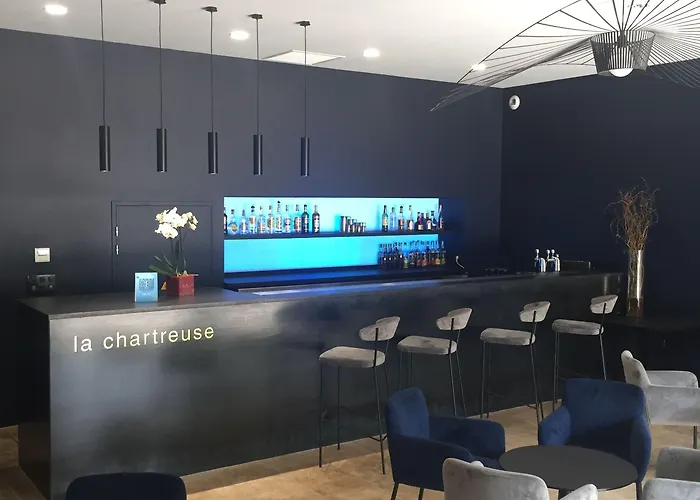 La Chartreuse Logis Restaurant Hotel 3*